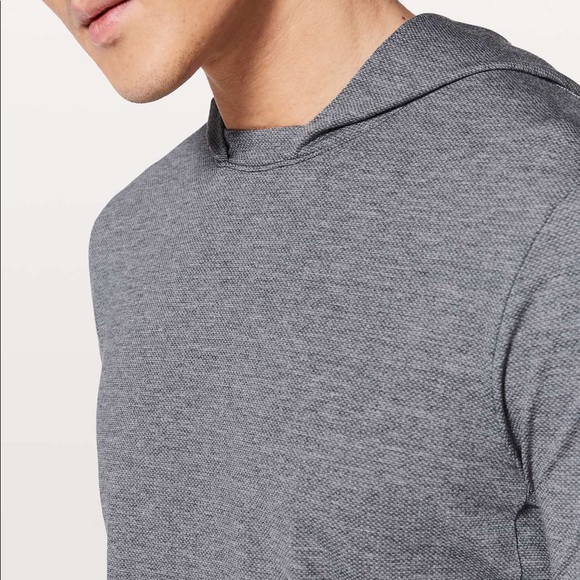 COPY - Mens lululemon switch up hoodie - Picture 3 of 4